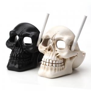 China Customized Skull Shaped Resin Ashtray 140*90*110mm Black White on sale