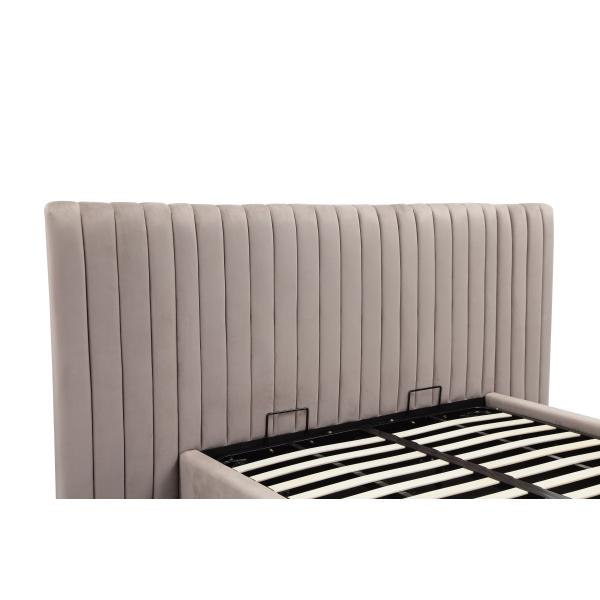 Practical Ottoman Plush Velvet Bed , Breathable Space Saving Furniture Bed