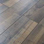 12mm Wood Look Plastic Laminate Flooring with ISO9001 / ISO14001 / CE Certificat