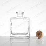 Body Material Glass Cube Square Bottle for Vodka 100ml 200ml 250ml 500ml 750ml