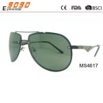 2017 hot sale style sunglasses with metal frame ,suitable for men and women
