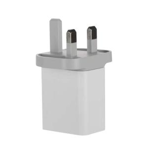 Wholesale 18W UK PD TRAVEL CHARGER TYPE-C FAST CHRGER for Macbook compatible with HUAWEI QUICK CHARGE QC3.0/QC2.0 from china suppliers