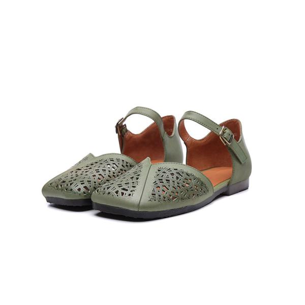 S385 New Retro Literary All-Match Sandals Hollow Cool Breathable Buckle Flat