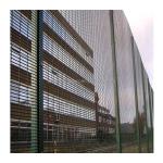 Heat Treated Wood Farm Fence High Security 358 Anti Climb Mesh Coated with