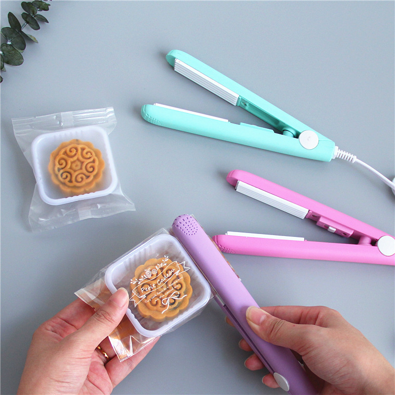 Food Vacuum Sealing Machine for Kitchen Accessories Portable Mini Household Machine