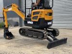 CE Certificate 2 Ton Hydraulic Mini Excavator 0.07m3 Bucket
