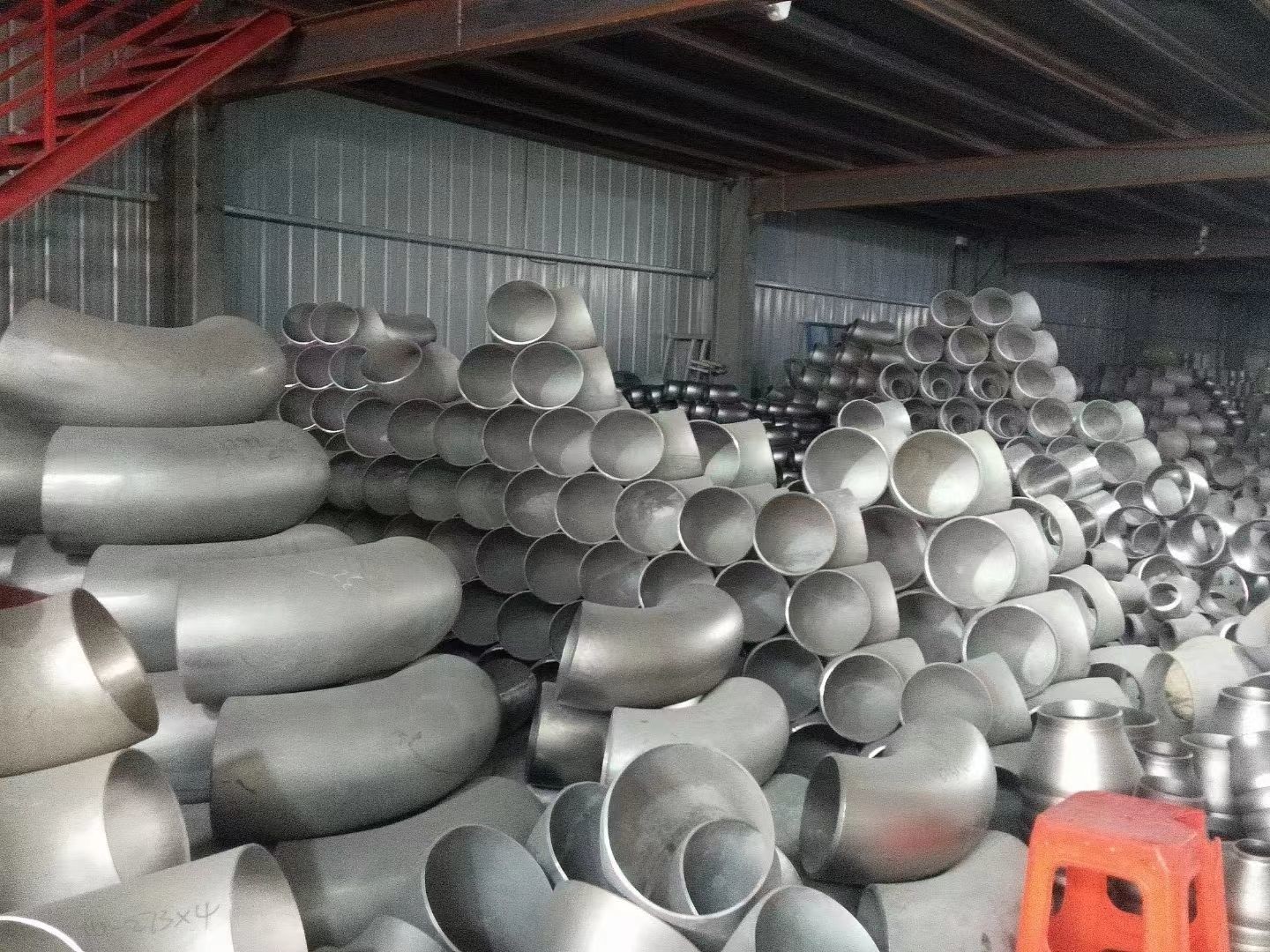 Sch5 Stainless Steel Pipe Fittings NPS Thread 90/180 Degree Pipe Elbow