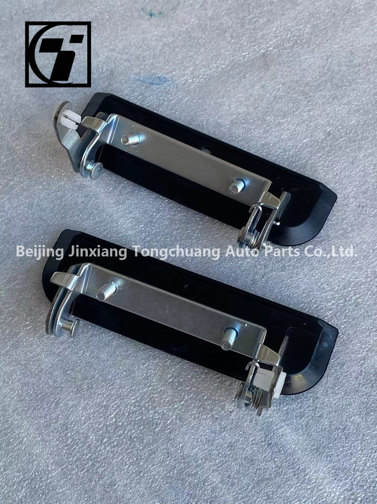 OE NO. 610524130 Front Door Handle and Cab Handle Model 610514130 for Foton 610524130