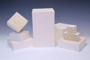 Wholesale Al2O3 Honeycomb Monolithic Catalyst Support White For Industrial VOC from china suppliers