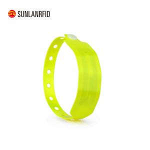 China UHF ISO18000-6C RFID long range rfid bracelet/uhf rfid bracelet for Gift/ Sauna/ Water Park on sale