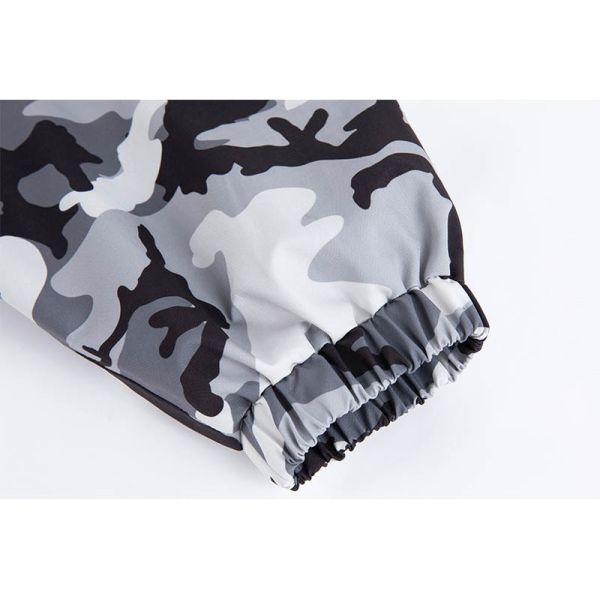 Water-Resistant Camouflage Hunting Jacket with Breathable Mesh Lining and Adjustable Hood