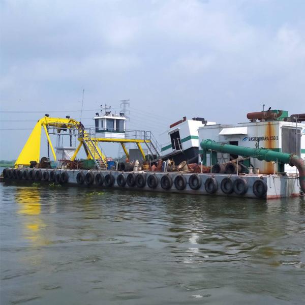Discharge Distance 2000m 45° Power 1233kw Sand Dredger with Siemens PLC System