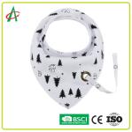 100% Cotton Newborn Baby Bibs 34x31CM With Pacifier Clip Adjustable