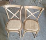 Modern Style Nitrolacquer Finish Solid Wood Stackable Dining Chair for