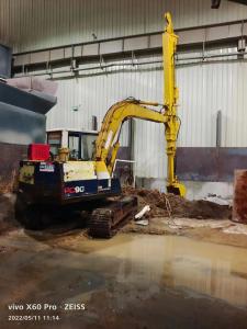 Wholesale Excavator Three Section Demolition Arm Hyundai R225 Customized 25T-45T High Rise Building Demolition Project Q355B from china suppliers