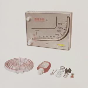 China Analog Air Pressure Differential Meter Red Oil Digital Differential Pressure Meter on sale