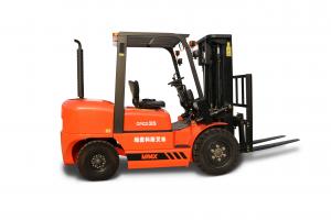 China Large Capacity Diesel Powered Forklift With Automatic Transmission 3.5T on sale