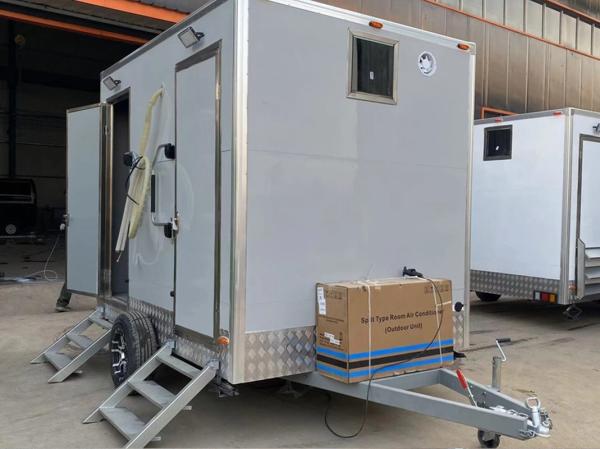 Afforda Luxury High Quality Portable Restroom Bathroom Mobile Toilet Trailer For