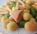 Good Tasty Best Price Chinese Rice Cracker Mix with Nuts Gluten Free Triangle