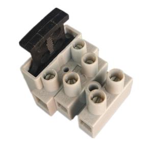 China FT06 540-3P 450V 15A Wire Connection Stud 3 Pole 250V 6.3A 5x20 Fuse Terminal Block on sale
