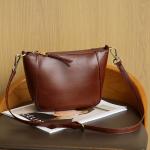 Small and Popular High End Fashion Simple Shoulder Bag with Custom Logo