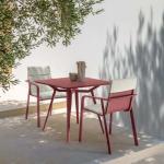 Modern Design Stackable Garden Armrest Chair for Hotel Restaurant Banquet Rattan