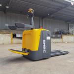 1830*775*1430 Overall Dimensions Electric Pallet Stacker For Smooth Warehouse