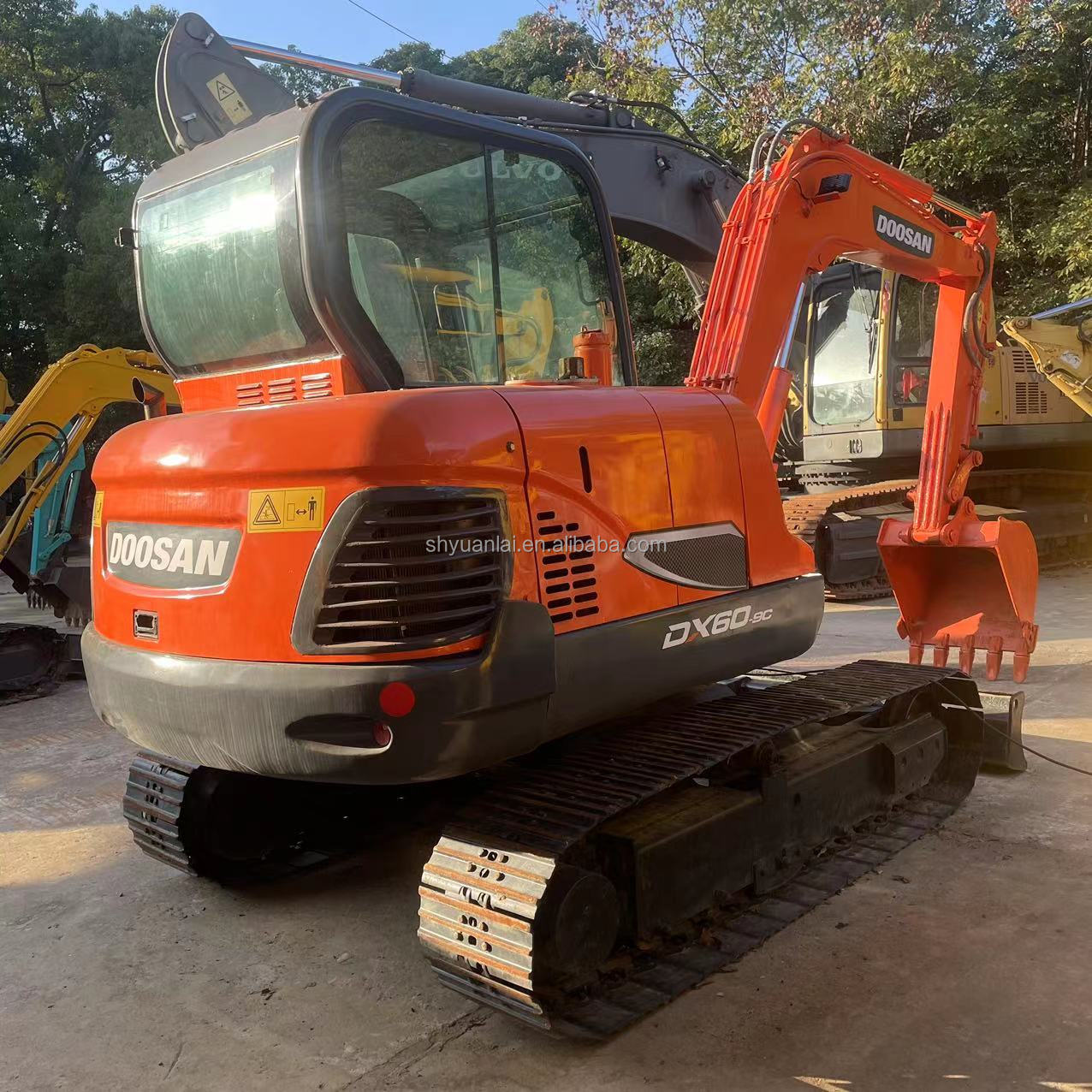 High Slope Efficiency Used Doosan Excavator DX60 Super With 38.9kW And Original Color