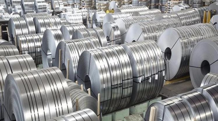 BA Mirror Finished Stainless Steel 304 Strips , Anticorrosive Hot Rolled Steel Strips