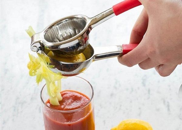 Professional 304 Stainless Steel Lemon Squeezer with Silicone Handle Lemon Juice