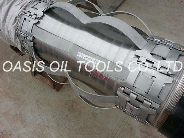Oil Well Casing Single Piece Centralizer With Spiral / Straight Blade