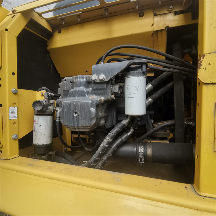 Original Hydraulic Valve Used Komatsu PC200lc-8 Excavator with 0.8m3 Bucket Capacity