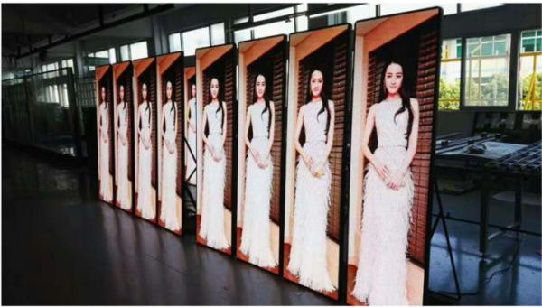 Rich Color Smart LED Poster Display Flexible Installation Steel Cabinet