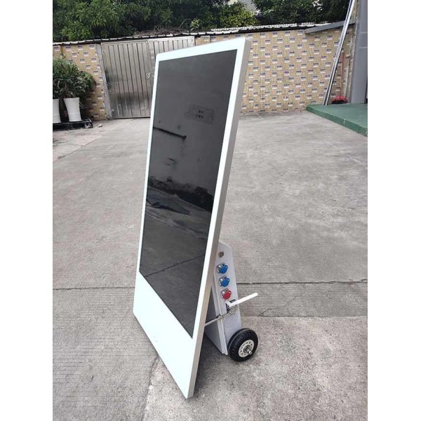 43-inch angled vertical outdoor trolley advertising machine manufacturer wholesale