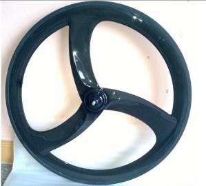 Wholesale New Hot sale 700c 3k/UD matt Curve tri-spokes carbon clincher for road &amp;track bike wheel from china suppliers