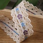 2.5cm Lace Edged Flroal Jacquard Ribbon Gift Packing Polyester Ribbon For