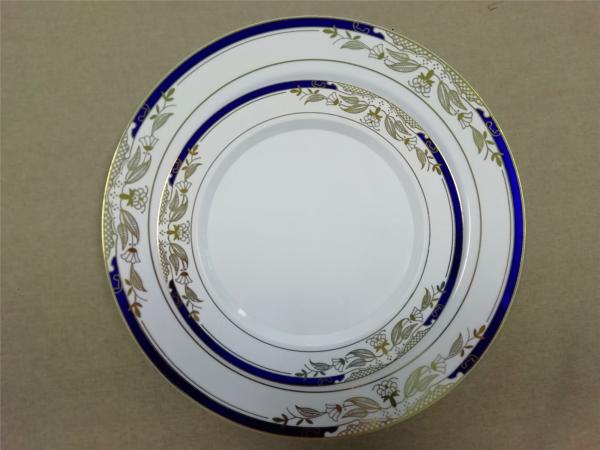 7 Inch Disposable China Like Dinner Plate No Cleanup With Rose Gold Disposable
