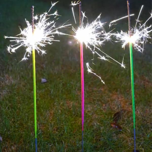 Chinese Factory Wholesale Sparklers Fireworks Christmas Sparklers Ice Fountain