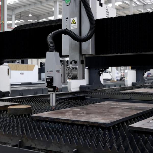 Chillers Hanli Sheet Metal Laser Cutting Machines With ±0.02mm Repeat Positionin