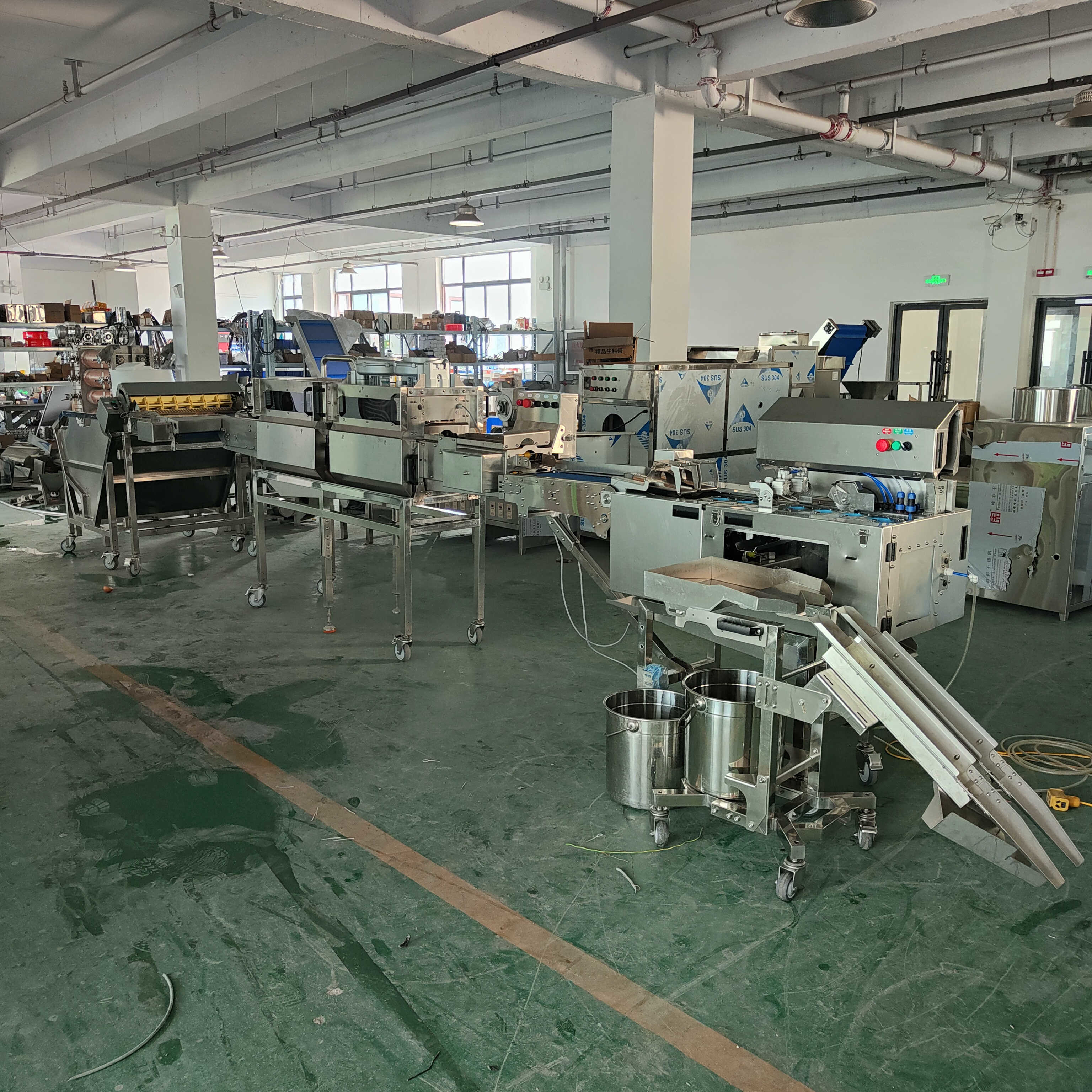 Egg Knocking Machine Production Line Efficient And Hygienic Egg Processing