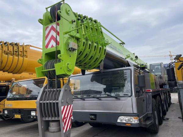 Zoomlion Qay220 Tons Truck Crane Mobile Lifting Machine with Powerful Lifting
