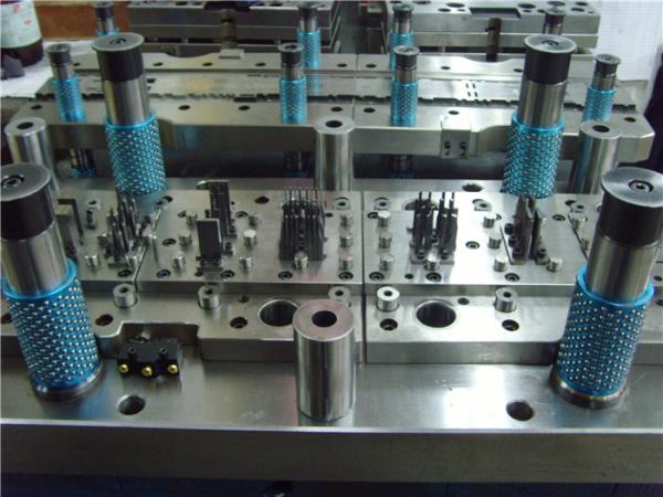 Custom Progressive Die Stamping Wire Cutting Grinding Milling Multiple