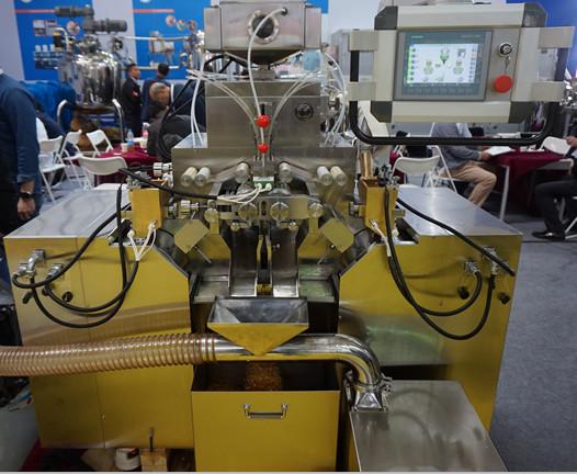 Versatile Softgel Capsule Manufacturing Machine / Soft Gel Capsule Manufacturing