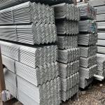 Hot Rolled Mild Carbon Galvanized Angle Steel ASTM Carbon Steel Iron Angles