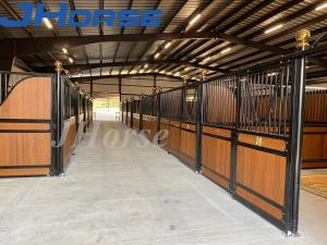 Wholesale Hot Dip Galvanization 7.2ft Height European Horse Stables Simple Design from china suppliers