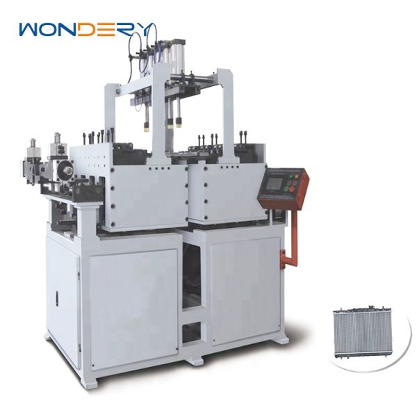 PLC Control Auto Radiator Plastic Tank Clinching Machine 5.5kw