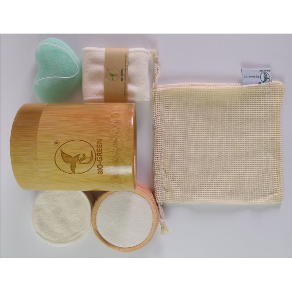 OEM Reusable Makeup Remover Pads With 2 Layer Super Absorb Dry / Ventilated Storage