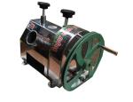 Hand Sugar Cane Grinding Machine for 32KG Capacity in Food Beverage 's