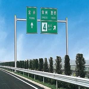Wholesale Hot-Dip Galvanized CCTV Camera Pole with ASTM A123 Standard for Maximum Protection from china suppliers
