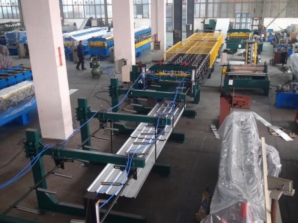 Quality Thin Type Roof Panel Roll Forming Machine , Corrugated Sheet Making Machine Normal Speed for sale
